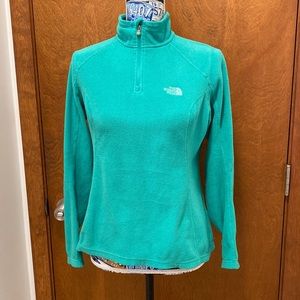 The North Face fleece shirt size small